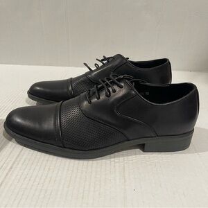 Men’s Royal Shoes Black Faux Leather Oxford Shoes Size 10 US!